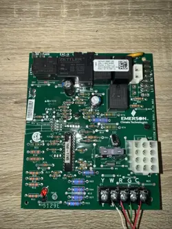 GOODMAN AMANA EMERSON PCBBF136 FURNACE CONTROL CIRCUIT BOARD 50M56-281-03 USED