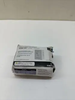 EMERSON 1E56N-444 HEATING COOLING THERMOSTAT