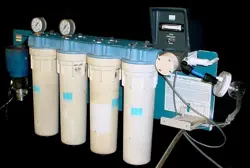 MILLIPORE MILLI-Q 4 STAGE LABORATORY WATER PURIFICATION SYSTEM W/PUMP