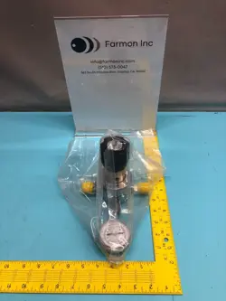 APTECH AP1810S 3PW FV8 FV8 PRESSURE REGULATOR W/ MILLIPORE SPAN GAUGE, 178644