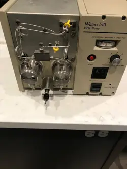 WATERS MILLIPORE 510 HPLC PUMP GOOD CONDITION 