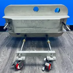 SCALE HOLDER