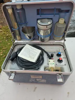 MILLIPORE XX6300100 BACTERIOLOGICAL PORTABLE WATER TESTING KIT 6665-00-682-4765