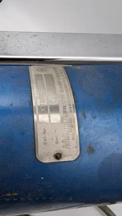 PORTABLE VACUUM
