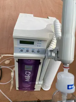 MILLIPORE MILLI-Q GRADIENT  WATER PURIFICATION SYSTEM   MILLIQ  FB