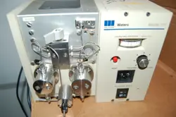 WATERS MILLIPORE 510  HPLC PUMP SOLVENT DELIVERY LAB SCIENCE MODULE