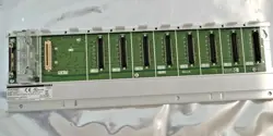 Q68B / MITSUBISHI MELSEC Q BASE UNIT 8 SLOT 5 VDC 0.12A  / MILLIPORE