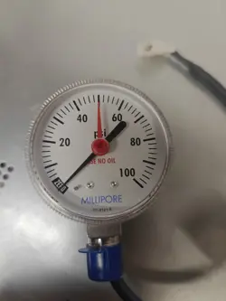 PRESSURE GAUGE