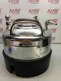 ALLOY MILLIPORE STAINLESS STEEL VESSEL 5 LITERS XX6700P05