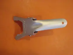 NEW MILLIPORE SPRING CLAMP FOR FILTRATION ALUMINUM  47 MM  XX1004703