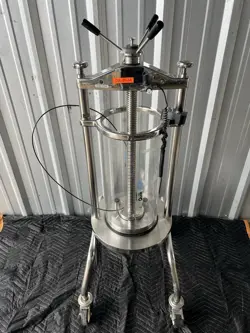 2007 MILLIPORE QUIKSCALE QS250 GS251511 GLASS CHROMATOGRAPHY COLUMN 250/550