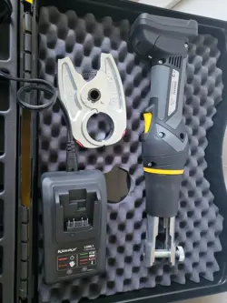 TOOL NEVER USED