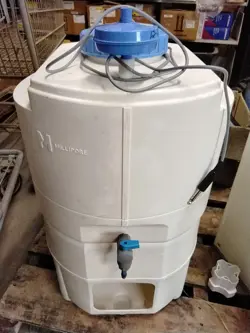 MILLIPORE TANKPE030 30 LITER POLY WATER TANK