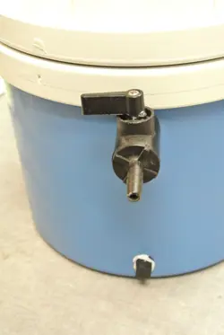 VACUUM FILTRATION SAMPLING