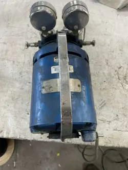USED MILLIPORE VACUUM PUMP MODEL XX66000000 115V 4.2A 60HZ TESTED