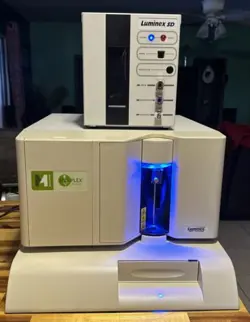 LUMINEX 100/200 MILLIPORE/MILLIPLEX ANALYZER SYSTEM /XYP/SD COMPLETE TESTED