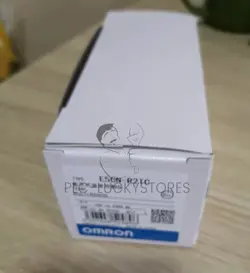 ONE NEW OMRON E5CN-R2TC TEMPERATURE CONTROLLER E5CNR2TC DIGITAL,
