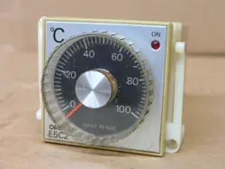 OMRON E5C2-R20P-D TEMPERATURE CONTROLLER 3A 250VAC