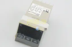 1PCS USED OMRON E5CS-Q1KJX-528 TEMPERATURE CONTROLLER TESTED