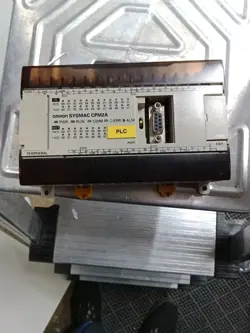 OMRON SYSMAC CPM2A