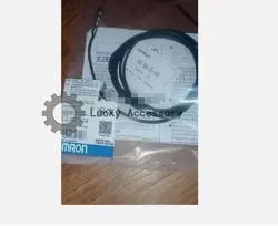 NEW 1PCS OMRON E2E-S05N03-WC-C2 SMALL DIAMETER PROXIMITY SENSOR