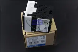 NEW ONE OMRON TEMPERATURE CONTROLLER E5CC-CX2ASM-800 100-240VAC
