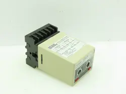 OMRON S3S-B10-002 CONTROLLER UNIT RELAY ON OFF DELAY 120/240 INPUT