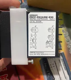 E5CC-RX2ASM-830 TEMPERATURE CONTROLLER