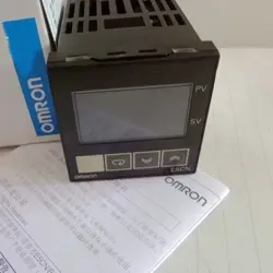 OMRON E5CN-R2MTC-500 TEMPERATURE CONTROLLER 100-240VAC IN BOX E5CNR2MTC500 NEW