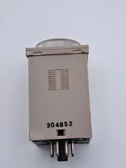 OMRON H3CR-H8L POWER OFF DELAY TIMER