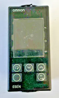 OMRON E5EN-R3MTD-500-N TEMPERATURE CONTROLLER