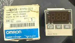 OMRON E5CS-R1PX-521 TEMPERATURE CONTROL CONTROLLER MULTI RANGE NEW
