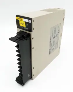 OMRON C200H-OC226N 250VAC/24VDC OUTPUT UNIT - COVER MISSING! -USED-