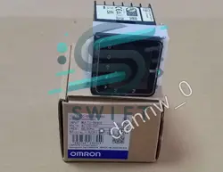 NEW 1PC OMRON E5CC-RX2ASM-800 TEMPERATURE CONTROLLER