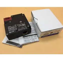 LOCK SAFETY DOOR