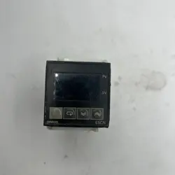 OMRON E5CN-Q2TDU TEMPERATURE CONTROLLER