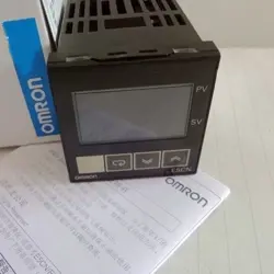 OMRON E5CN-R2MTC-500 TEMPERATURE CONTROLLER 100-240VAC NEW IN BOX E5CNR2MTC500 /