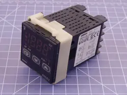TEMPERATURE CONTROLLER T98435