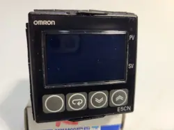 OMRON E5CN-Q2MT-500 TEMPERATURE CONTROLLER 100 TO 240VAC 50/60HZ