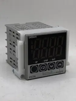 OMRON TEMPERATURE CONTROLLER E5CSL-QTC 100-240VAC