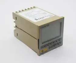 OMRON H7BR-BV-500 50/60HZ DIGITAL COUNTER -USED/ATTN-