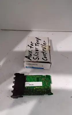 OMRON E53-CNH03 COMMUNICATION UNIT LOT 1855 (B1C)