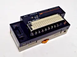 OMRON CRT1-ID16-1 REMOTE TERMINAL COMPONET INPUT UNIT 16X24 VDC INPUTS PNP