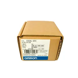 OMRON E5CSL-QTC  TEMPERATURE CONTROLLER 100-240VAC.