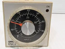 OMRON E5C2 R20J