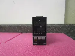 OMRON DIGITAL CONTROLLER E5EK E5EK-AA203 - US SHIP!