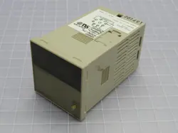 OMRON H7CN-TXL TIMER/COUNTER T219369