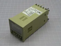 OMRON H7CRBW COUNTER T221421