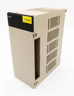 OMRON C200HW-PD024 50W 24VDC POWER SUPPLY UNIT -USED-