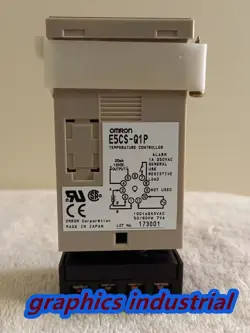 NEW OMRON E5CWL-Q1P E5CWL Q1P 100-240VAC NEW OMRON TEMPERATURE CONTROLLER 
